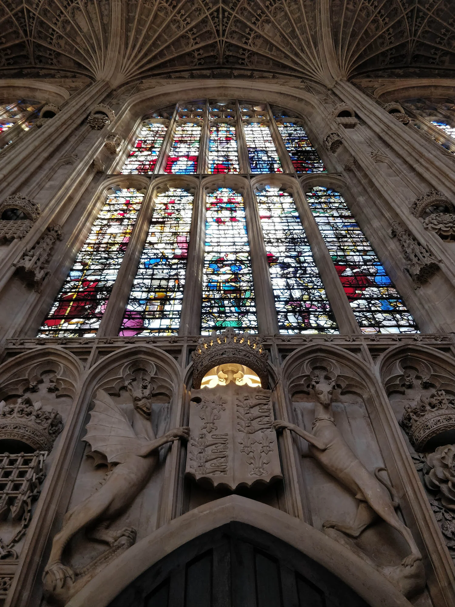 stained-glass-windows-kings-college-chapel.jpg