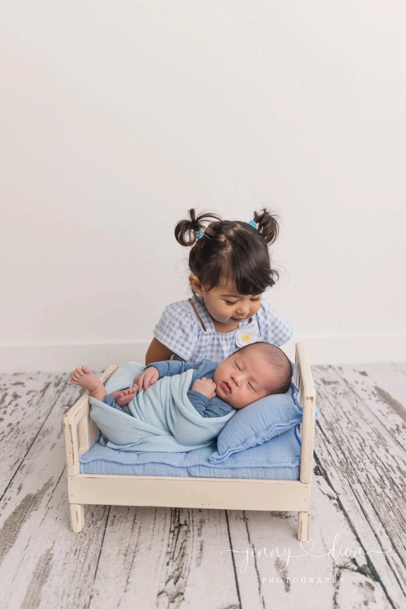 Newborn web-9.jpg
