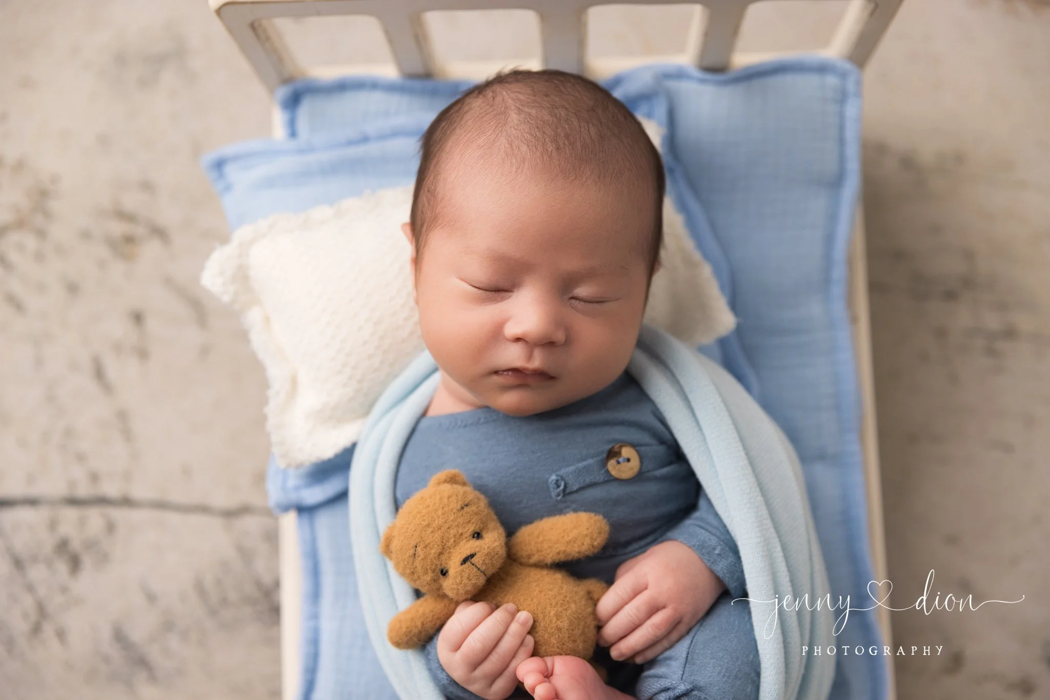 Newborn web-30.jpg