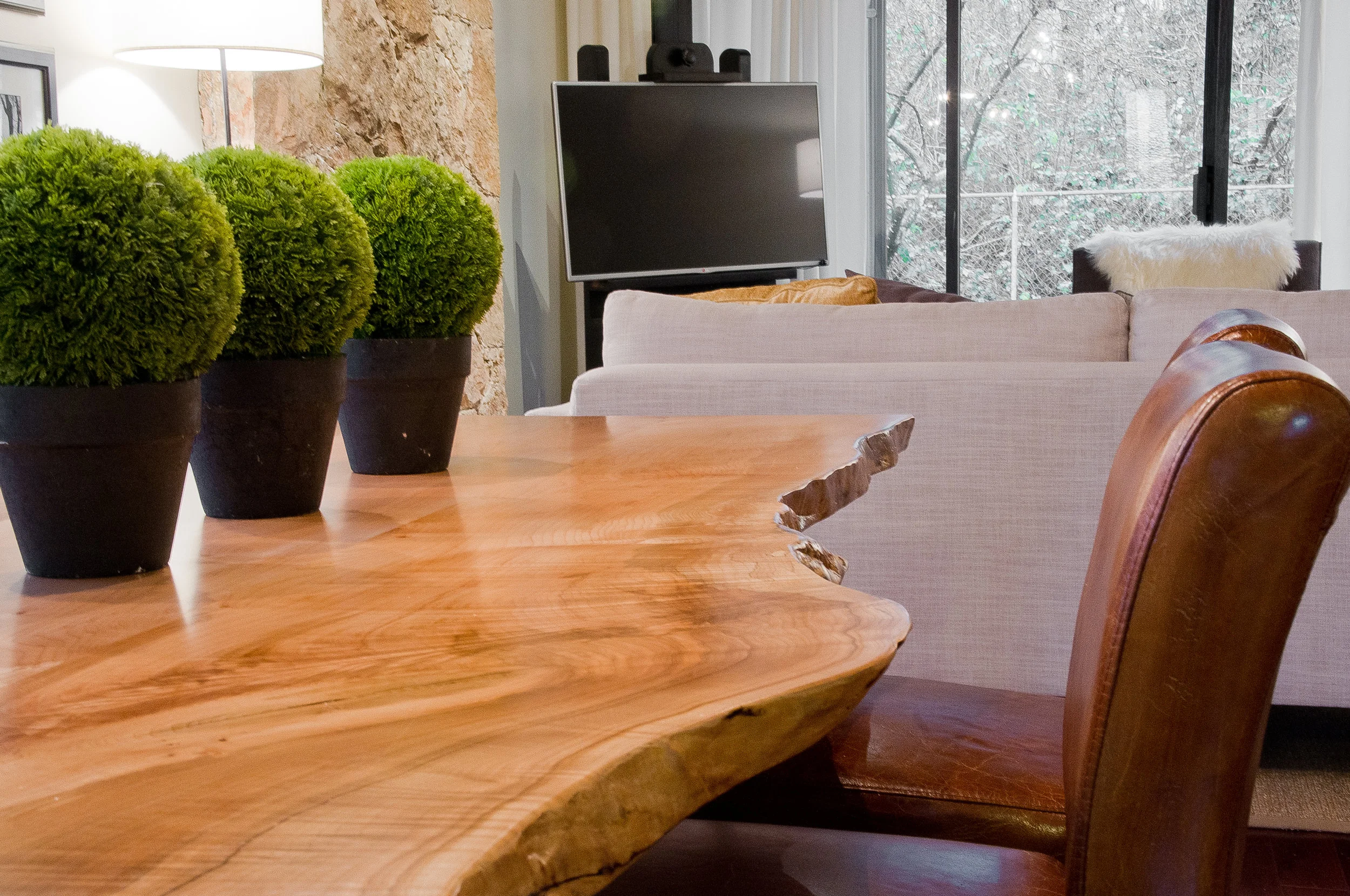 deane-table.jpg