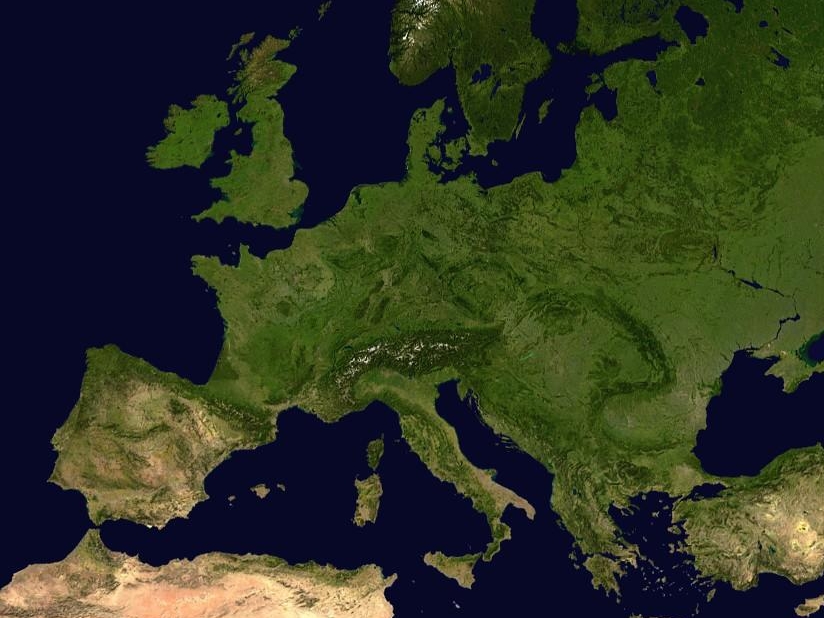 EuropeFamily3.jpg