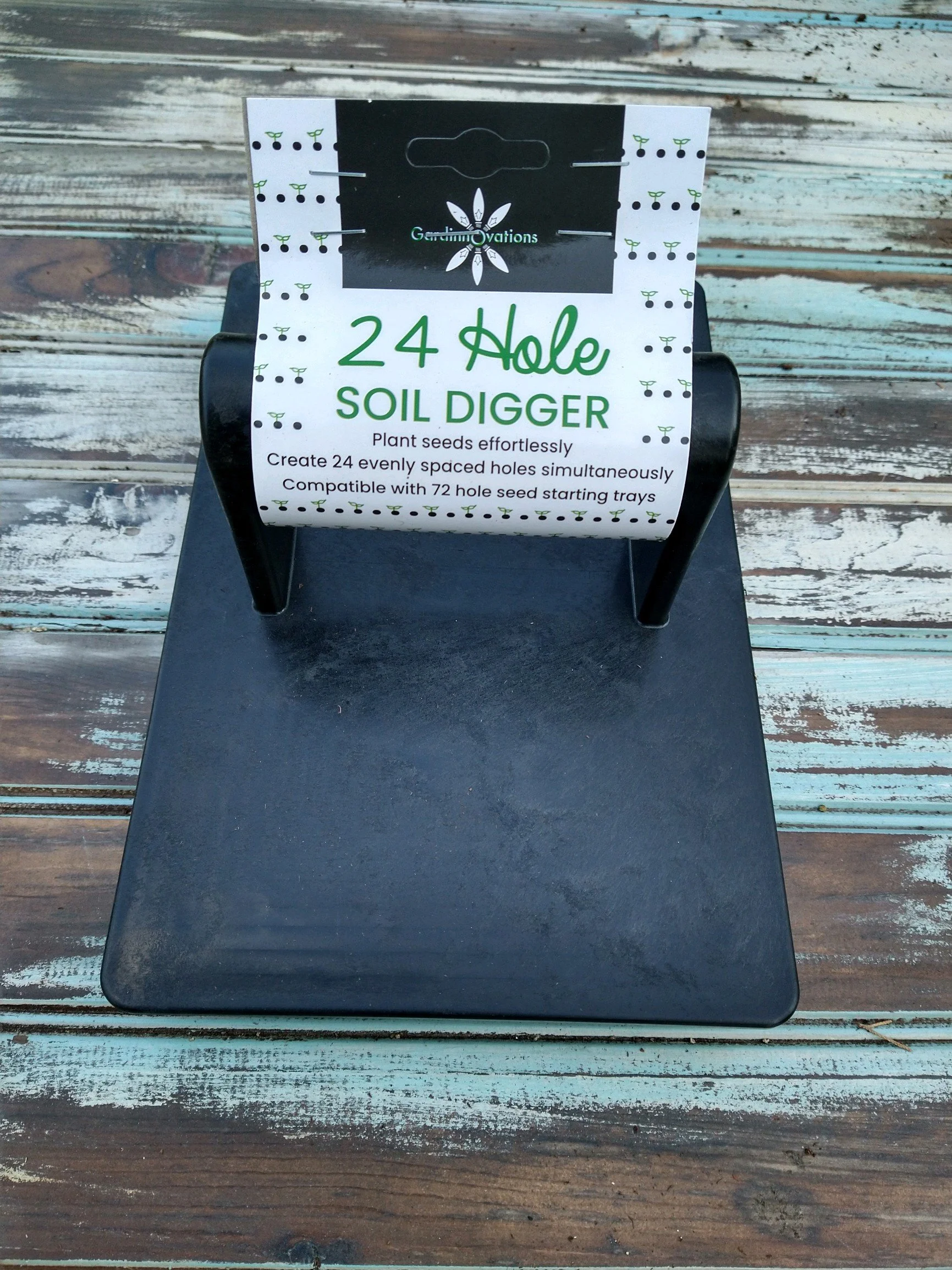 24Hole Soil Digger — Gardinnovations