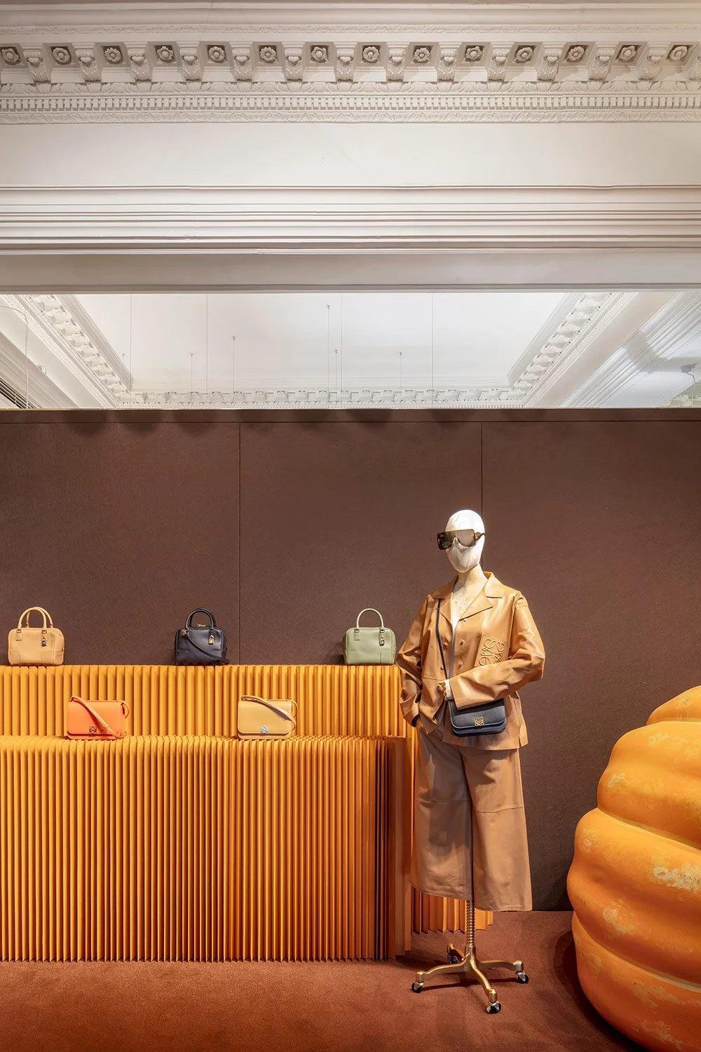   Loewe &nbsp; | &nbsp;Harrods &nbsp;| &nbsp;London 