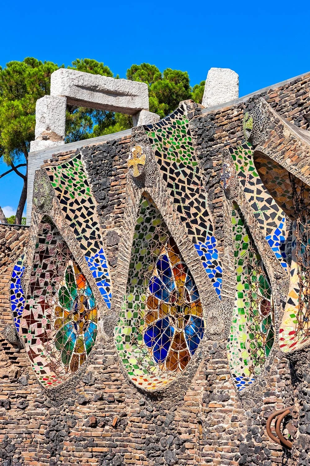  Gaudí Crypt &nbsp; | &nbsp;Antoni Gaudí &nbsp;| &nbsp;Sta. Coloma de Cervelló, Barcelona 