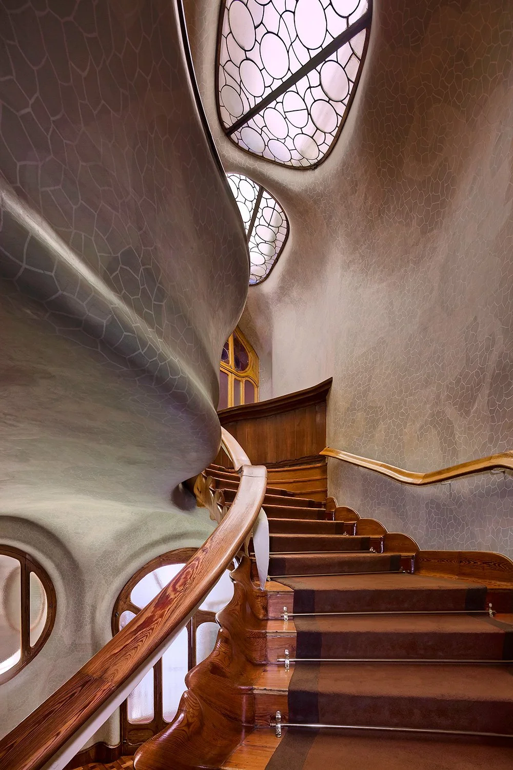 Casa Batlló by Antoni Gaudí, Barcelona world heritage building color facade architectural photography.