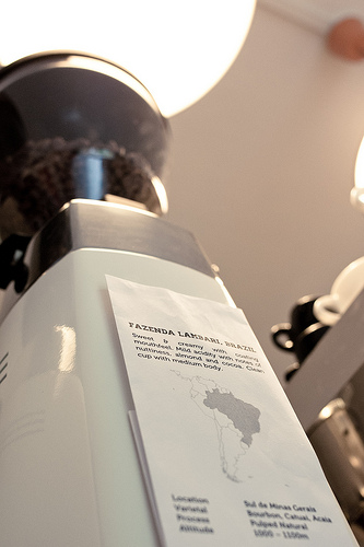 Most of you who have visited us over the past 2 weeks would probably have tasted El Primero , our flagship seasonal espresso. If you fancy tasting an alternative, do ask for our single origin espresso, which features the Lambari Estate currently.
This farm is located in the Sul de Minas Gerais region in Brazil and is made up of a mixture of Bourbon, Catuai and Acaia varietals. This espresso has a sweet and creamy mouthfeel, mild acidity balanced by a good body that ends off with lovely notes of almond, toasted nuts and chocolate. This single origin is also available as 250g bags from our retail rack.