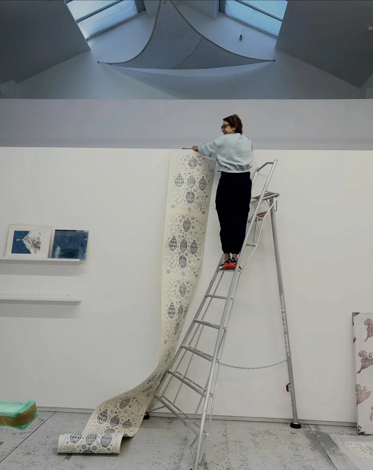 Busy busy busy&hellip;&hellip; getting ready for 
BAINBRIDGE UNCOVERED Part of @riverartwalk 

Joins us tomorrow Friday 20march for the opening of an exhibition of work by Bainbridge print studio members.
Continues with open studio on Saturday &amp; 