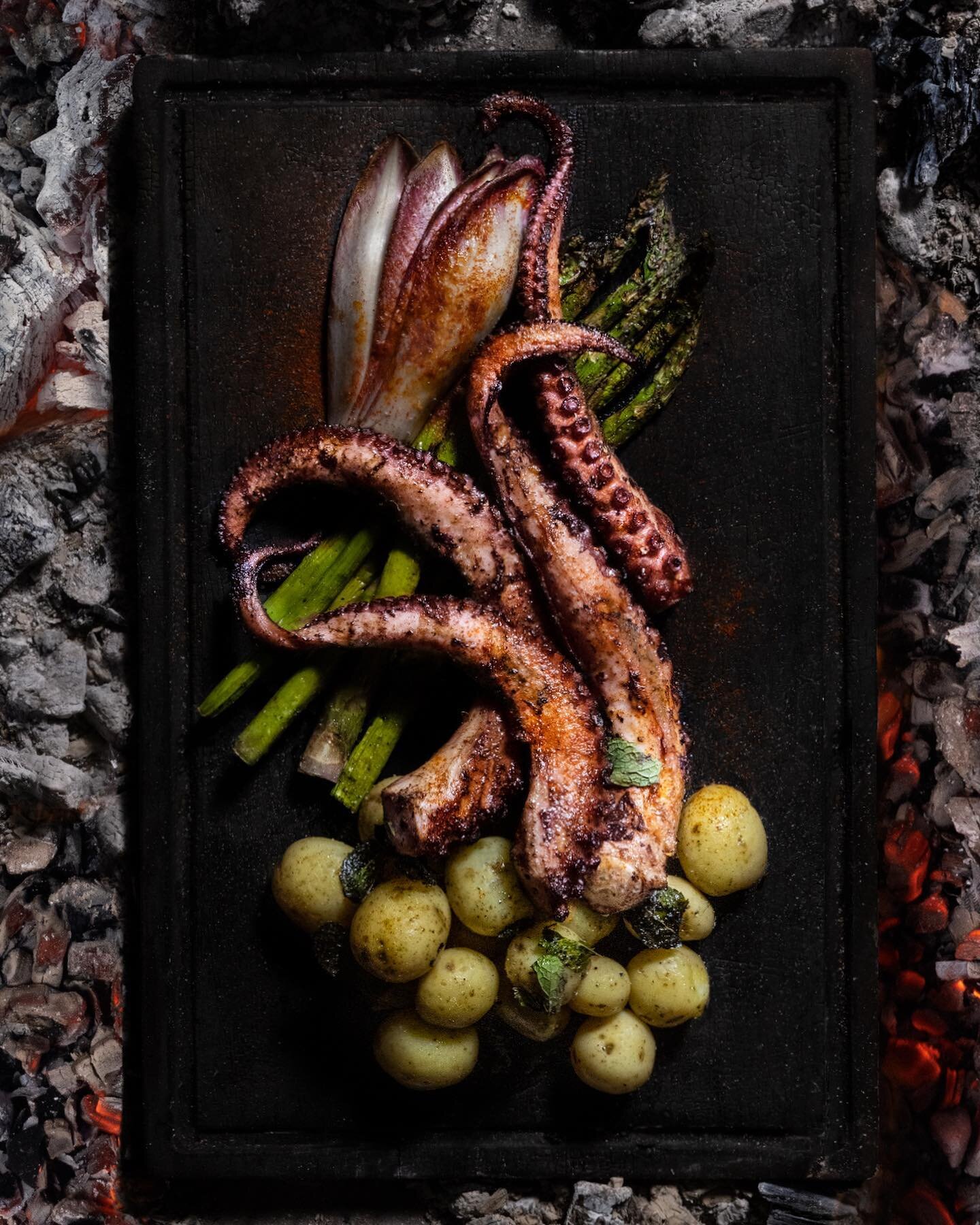 The home food photography studio is going strong and Natalie is now requesting more dishes to shoot - this is great progress!
Last night&rsquo;s treat was polpo, served with Jersey&rsquo;s Royals, asparagus, and chicory.
Octopus should be served deli