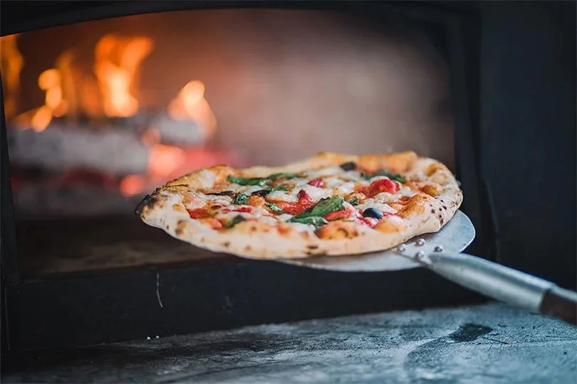 The Good Stone_0001_the+good+stone+pizza.jpg