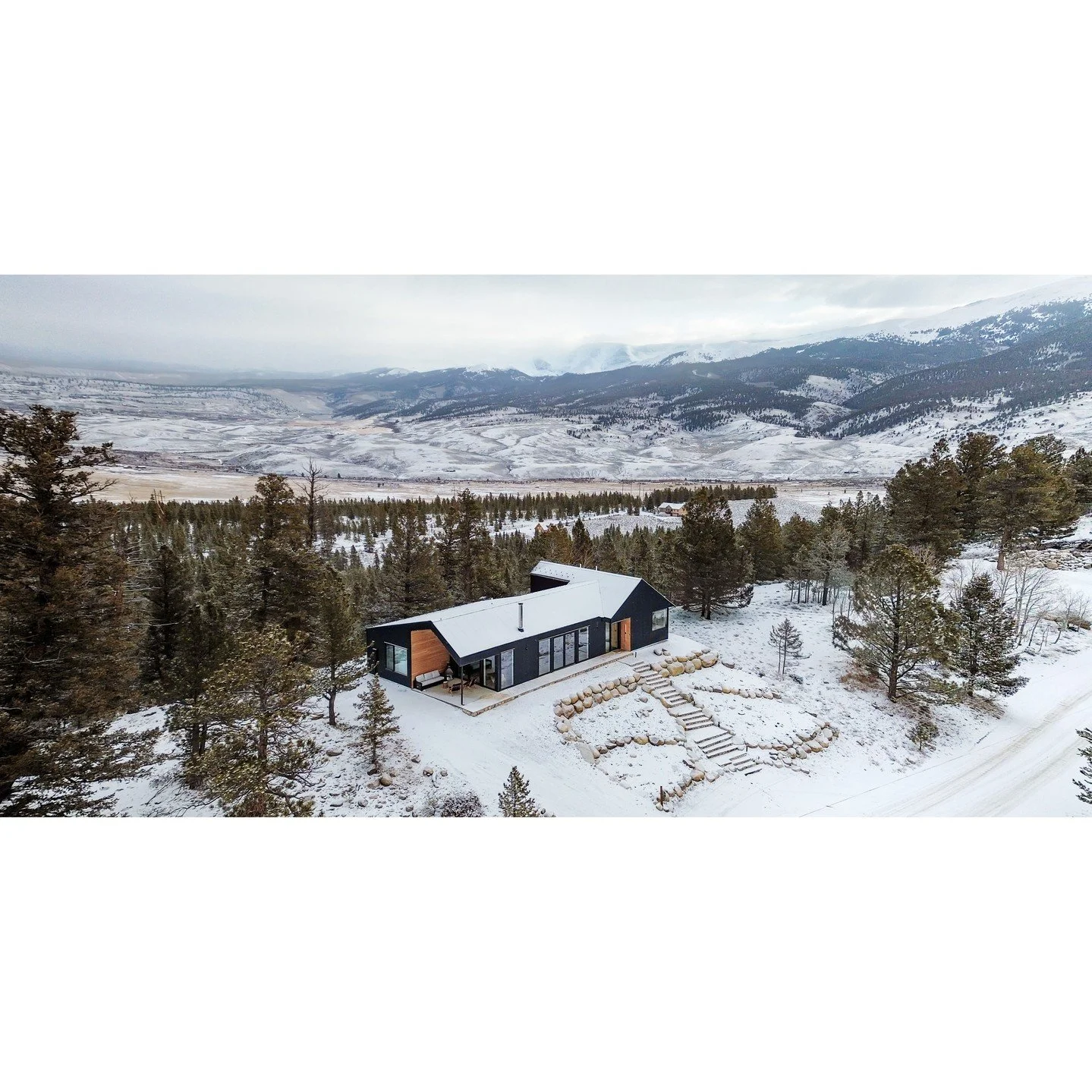 Our Mt Elbert Cabin is modeled after a traditional hytte which is a Norwegian term for a small cabin or recreational cottage. It is deeply rooted in Scandinavian culture as a rustic retreat for disconnecting and enjoying nature. Often located in moun