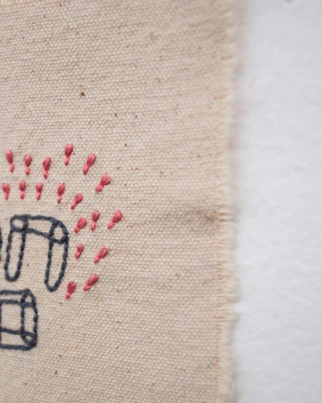 6B839778-5C2D-4B11-87AD-48640EF0D51B