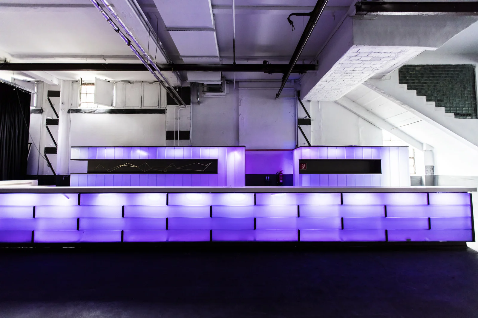 berlin bar.jpg