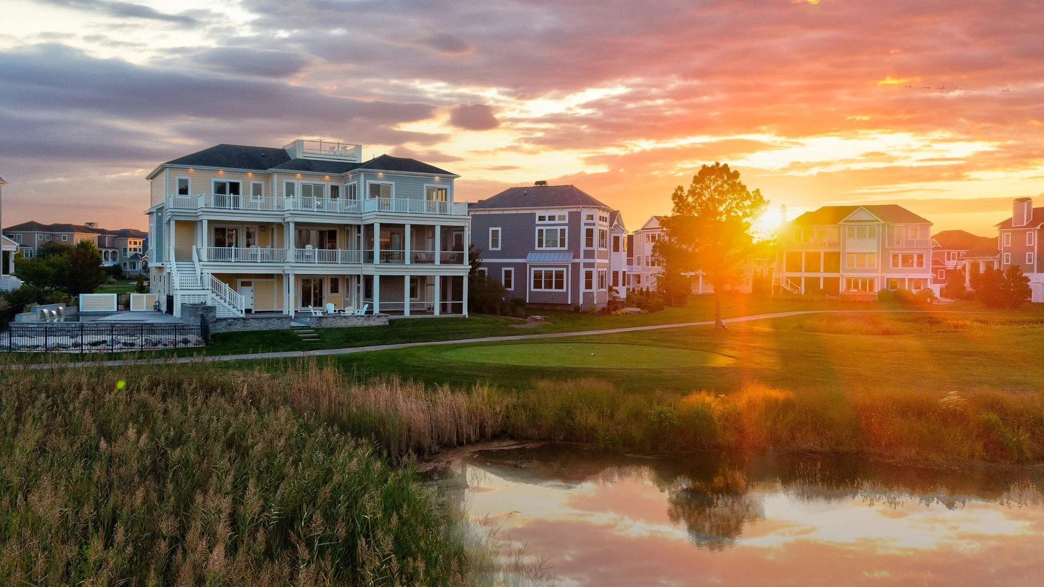 Just a little drone magic showing off this beauty at sunset.
Because some homes deserve a golden hour moment of their own π
 #RealEstatePhotography #Trusted #AtlanticExposure #LuxuryListing #TwilightVibes #TwilightShoot #CoastalLiving