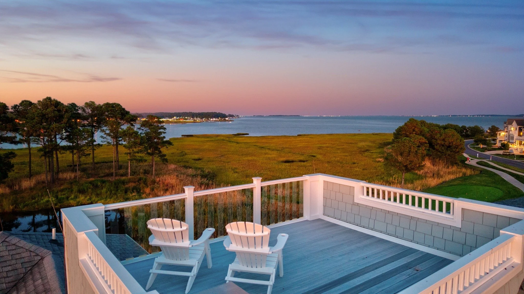 Not all Halloween nights are haunted&mdash;some come with rooftop sunsets, crisp air, and the perfect perch to watch the sky turn magic.
No tricks here&hellip; just treats for the eyes. 🧡
 #RealEstatePhotography #LuxuryListing #CoastalLiving #Truste
