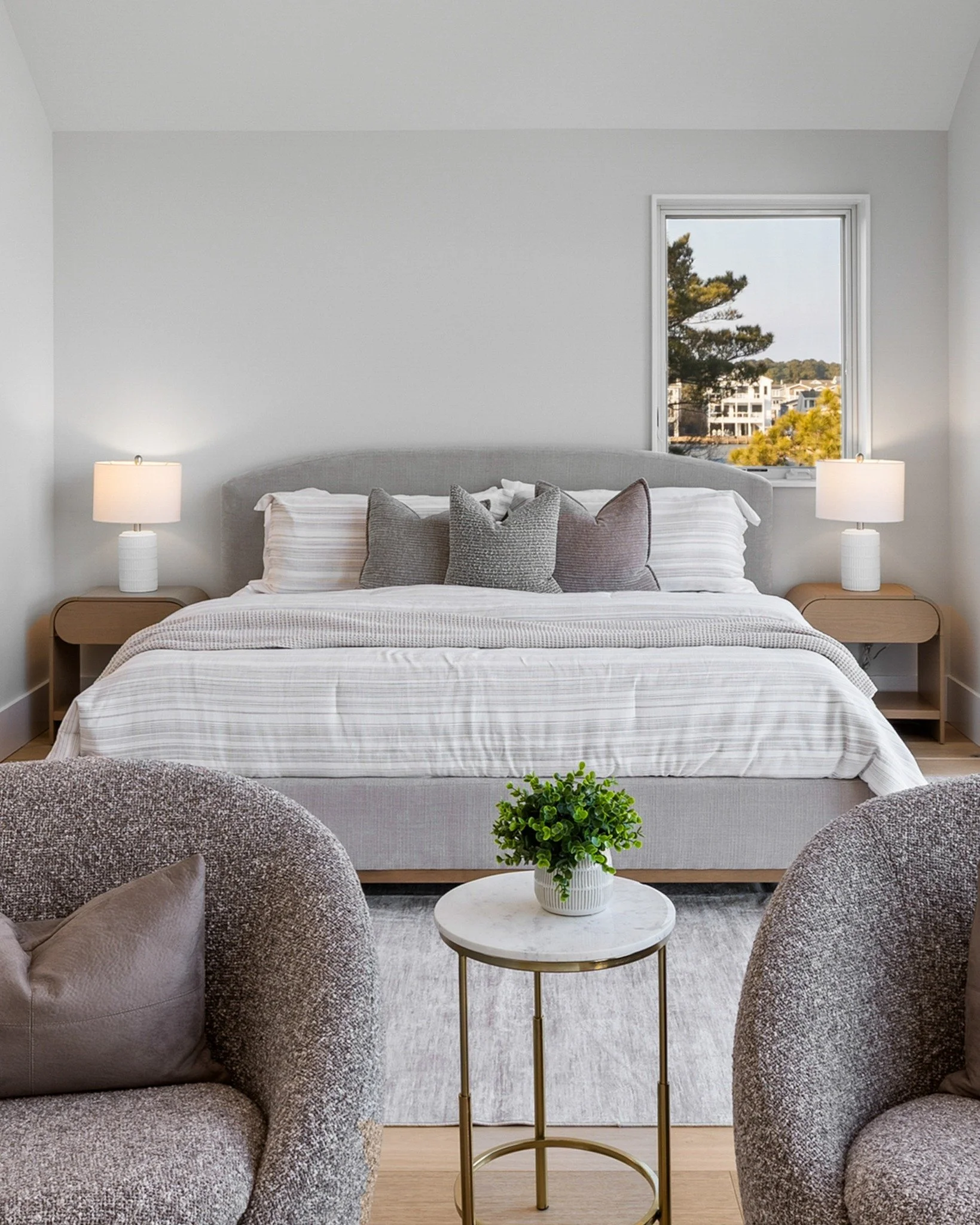 Luxury isn&rsquo;t loud.
It&rsquo;s layered.
From the seating area overlooking the bed to the architectural line of those full-length windows &mdash; every angle of this primary suite was designed to feel elevated and intentional.

Presented by Chris