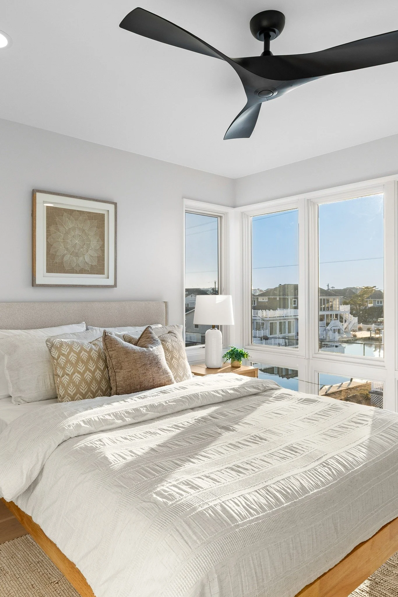 Buyers don&rsquo;t just count bedrooms.
They imagine who will stay in them.
This calming guest room adds a layer of warmth and livability to an already stunning home &mdash; proving that every space matters.
When marketing luxury listings, we&rsquo;r