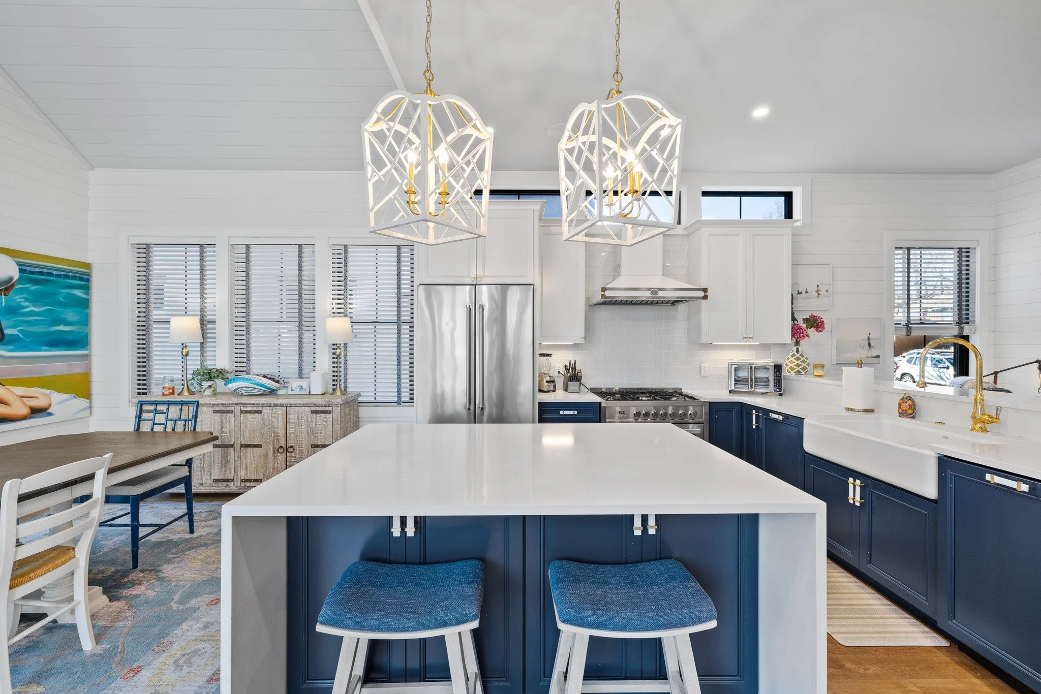 Choose what works for your listing.
Full shoot, partial shoot or the whole package- Our &agrave; la carte options give you flexibility without sacrificing quality 📸
 #interiors #LuxuryListing #AtlanticExposure #kitchendesign #interiorsdesign