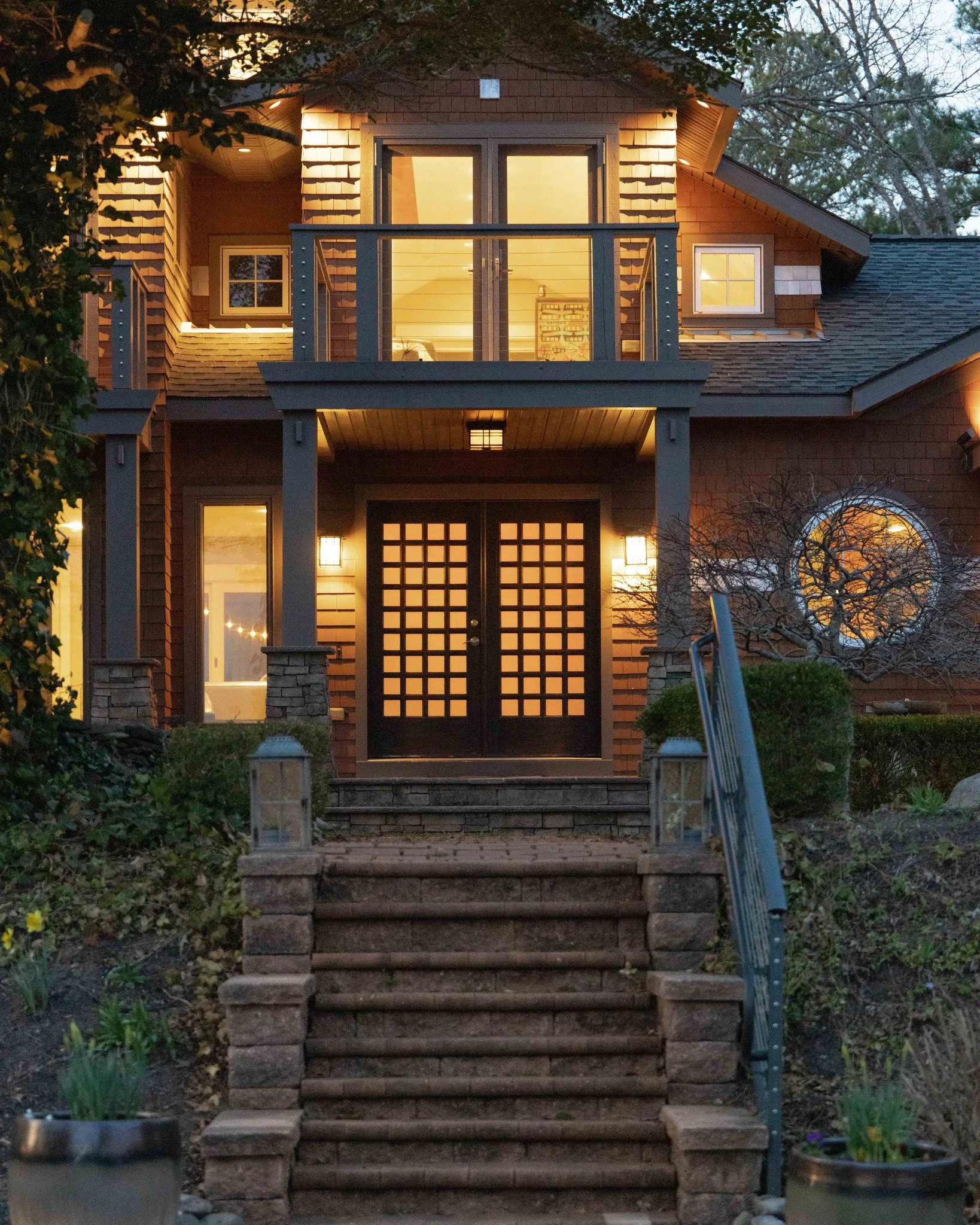 It begins before you ever step inside.
The soft glow, the quiet approach, the feeling that something special is waiting just beyond the door.
This is where first impressions turn into lasting ones.
And then&hellip; you walk in.
Floor to ceiling windo