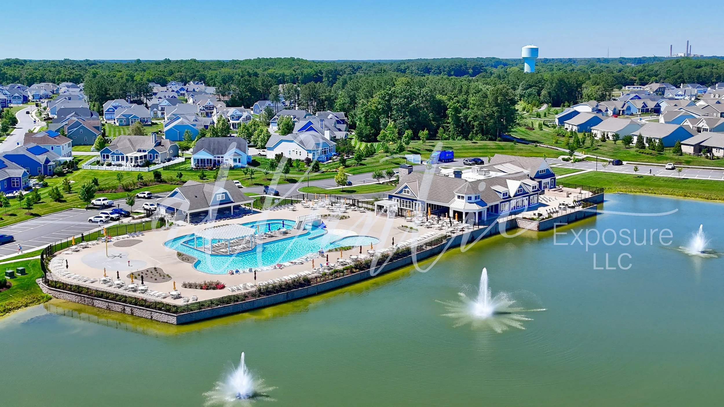peninsula lakes drone loog-2.jpg