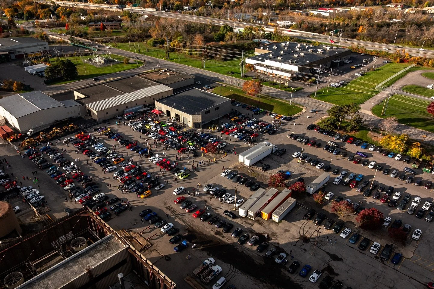 Did you hear that?!👀🫣
Two more frightful days until @carsandcoffeeroc Trunk or Treat! Break out the costumes, toss some googly eyes on the lights and 🍬
🎃Trunk or Treat
📆October 25th
⏰8-10am
📍500 Lee Road
🚘All are welcome regardless of make a