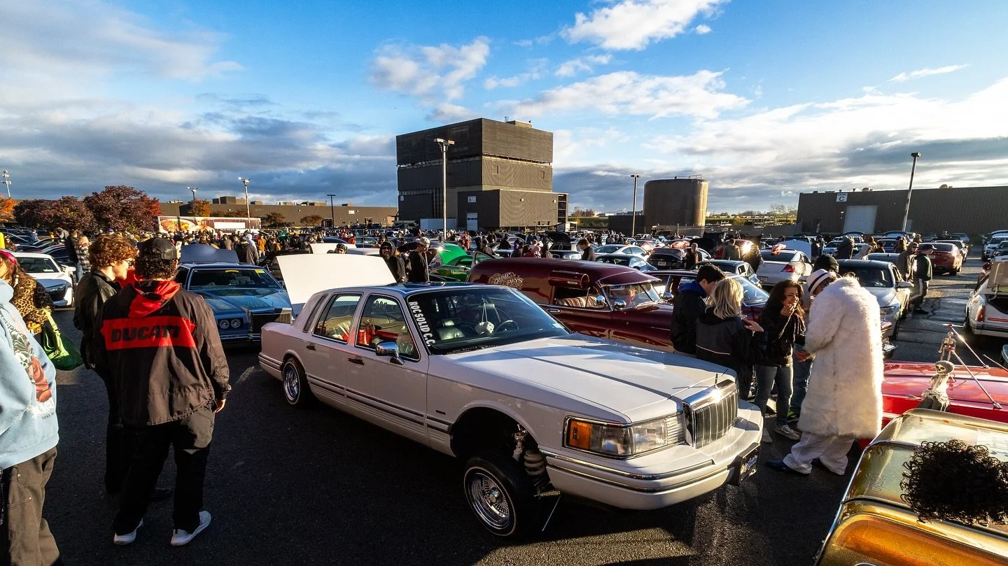 Haunted by @carsandcoffeeroc Trunk or Treat memories👹🧠
Shoutout to all of our vendors & a massive appreciation to everyone who made it out to close out the season!!🙏🙏
@rocdriftllc @thinksavy @martysmeats @carsandcoffeeroc #carsandcoffee #ro