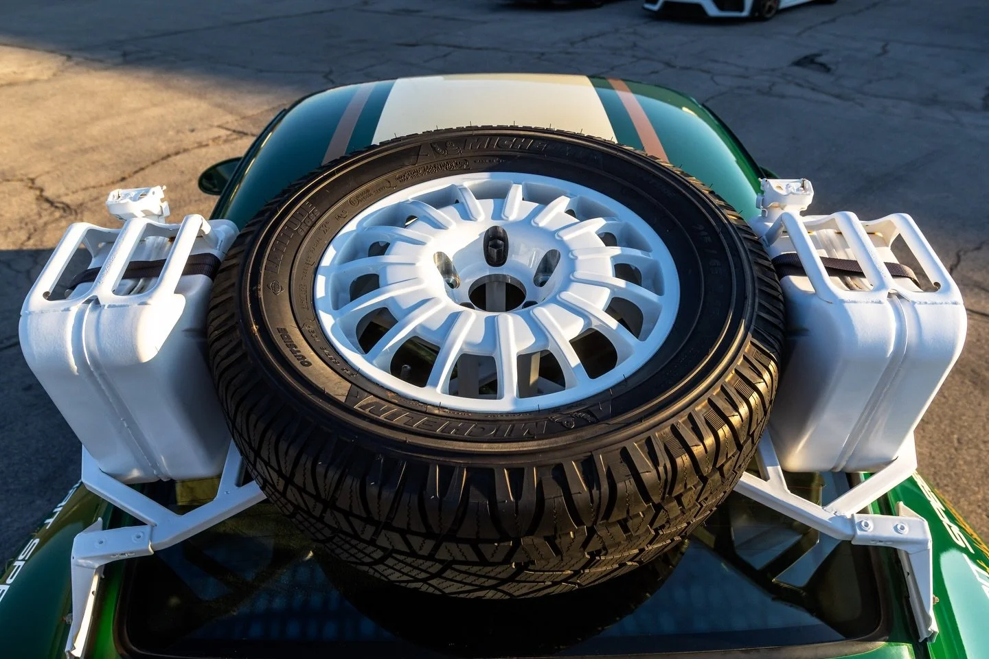 Don&rsquo;t just bear the weather, embrace it!🚗❄️

For more info on the latest in stock, visit our website or give us a call! @littlespeedshopautosales

#porsche #993 #rallycar #autosales #rochesterny