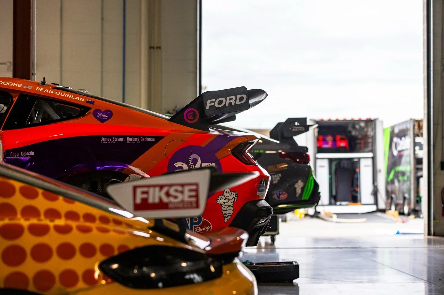 Best of luck to all of our friends racing this weekend! If you&rsquo;re tuning in to the 24 hours of Daytona, who are you rooting for?🏁🏆

#motorsport #racing #racecar #eatsleepracerepeat #smilesformiles