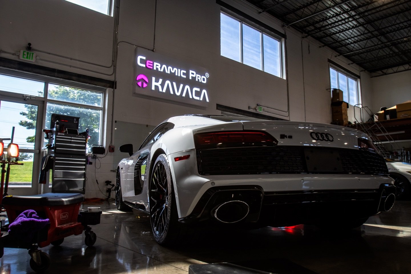 Patiently waiting for May flowers, and less so April showers🌷🌦️

🌐For more info on paint protection film, ceramic coating, and more, visit our website or give us a call!

@ceramicpro_rochester @ceramicpro @ceramicprousa #ceramiccoating #ppf #paint