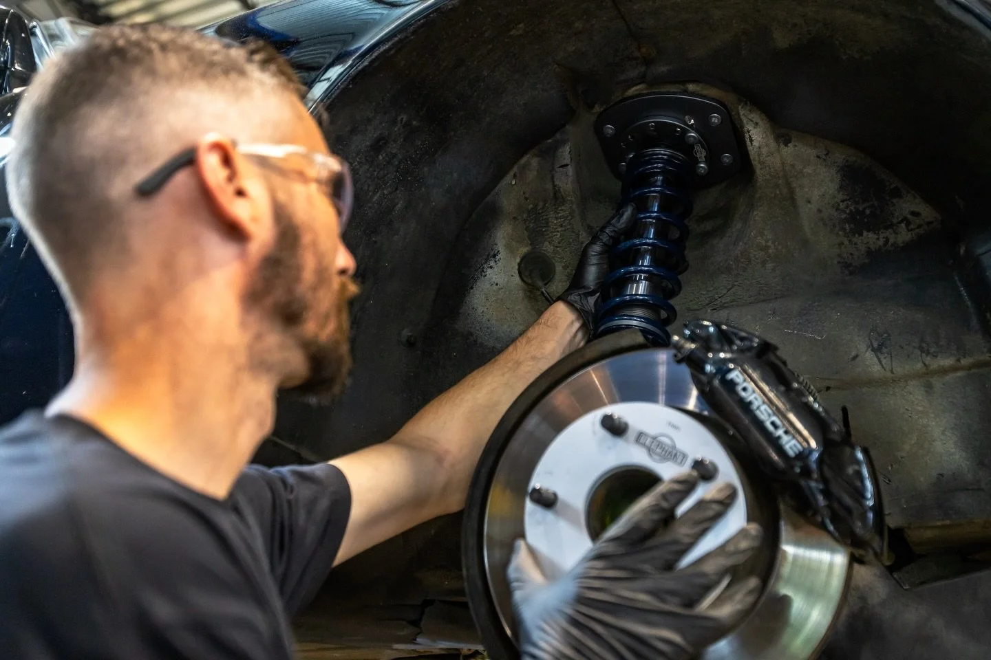 Dialing in those last few adjustments before the season starts⚙️🔧🛞

🌐For more info on vehicle maintenance, repairs, and more, visit our website or give us a call!

#autoshop #rochesterny #eatsleepracerepeat #smilesformiles #tlss