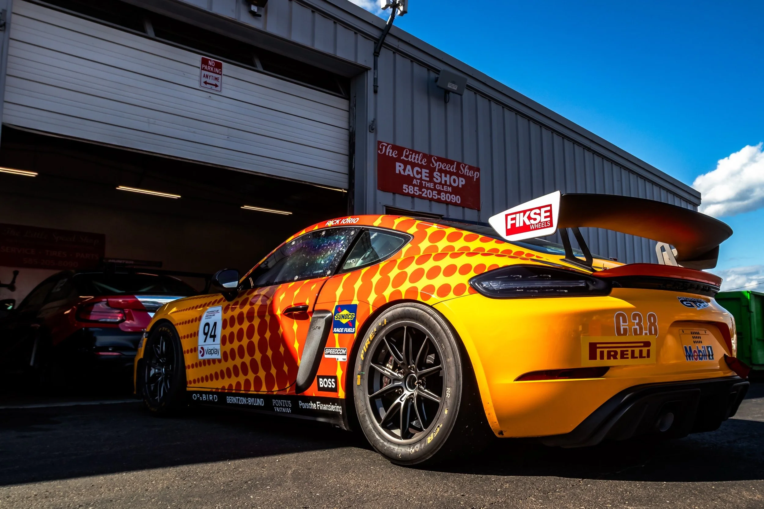 Catching uv&rsquo;s and shaving seconds☀️⏱️🏁

🌐For more info on track events, track rentals, and more, visit our website or give us a call!

#motorsport #racing #trackday #watkinsglen #eatsleepracerepeat