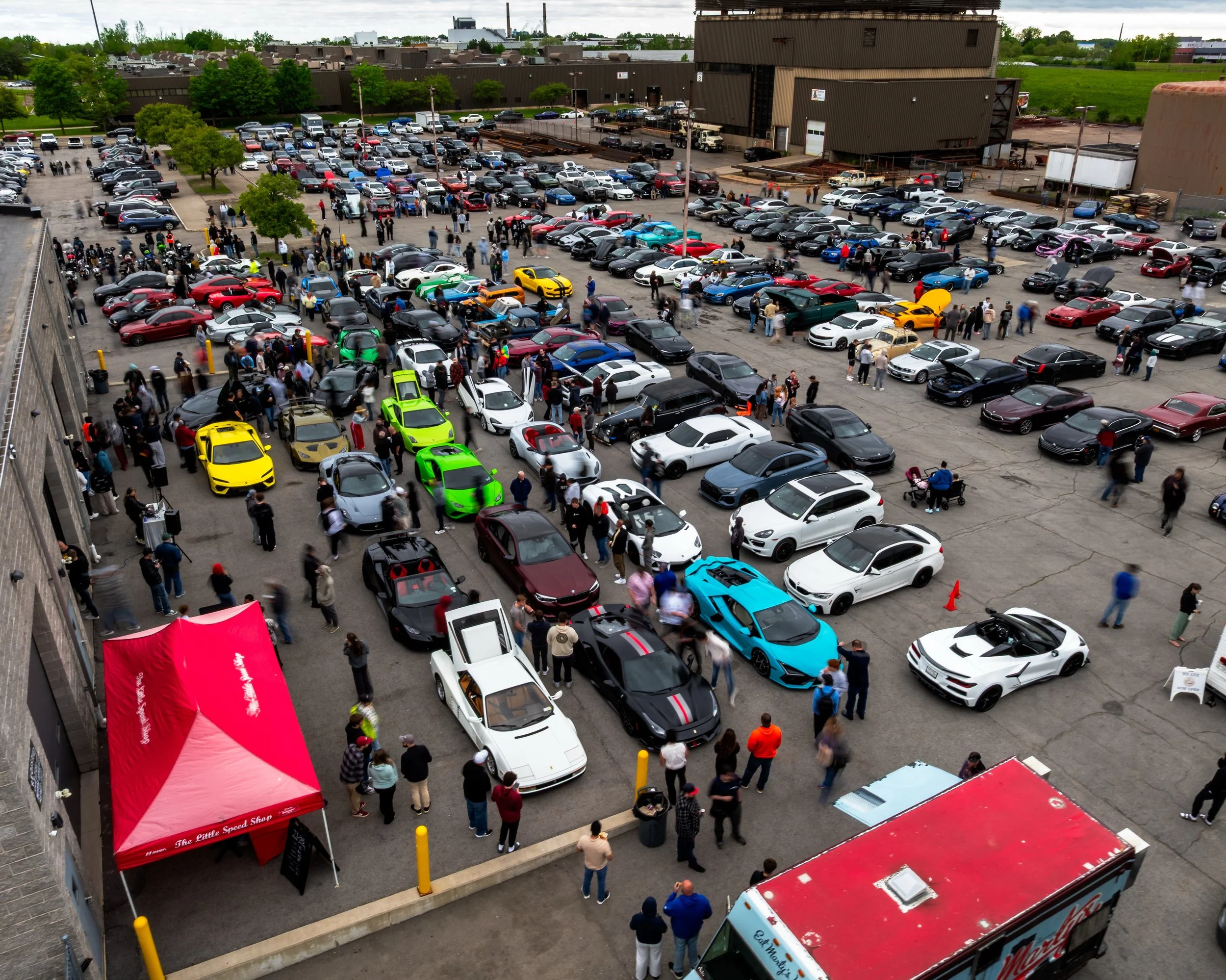 9am views from @carsandcoffeeroc 🤩🚘☕️

#carsandcoffee #rochesterny