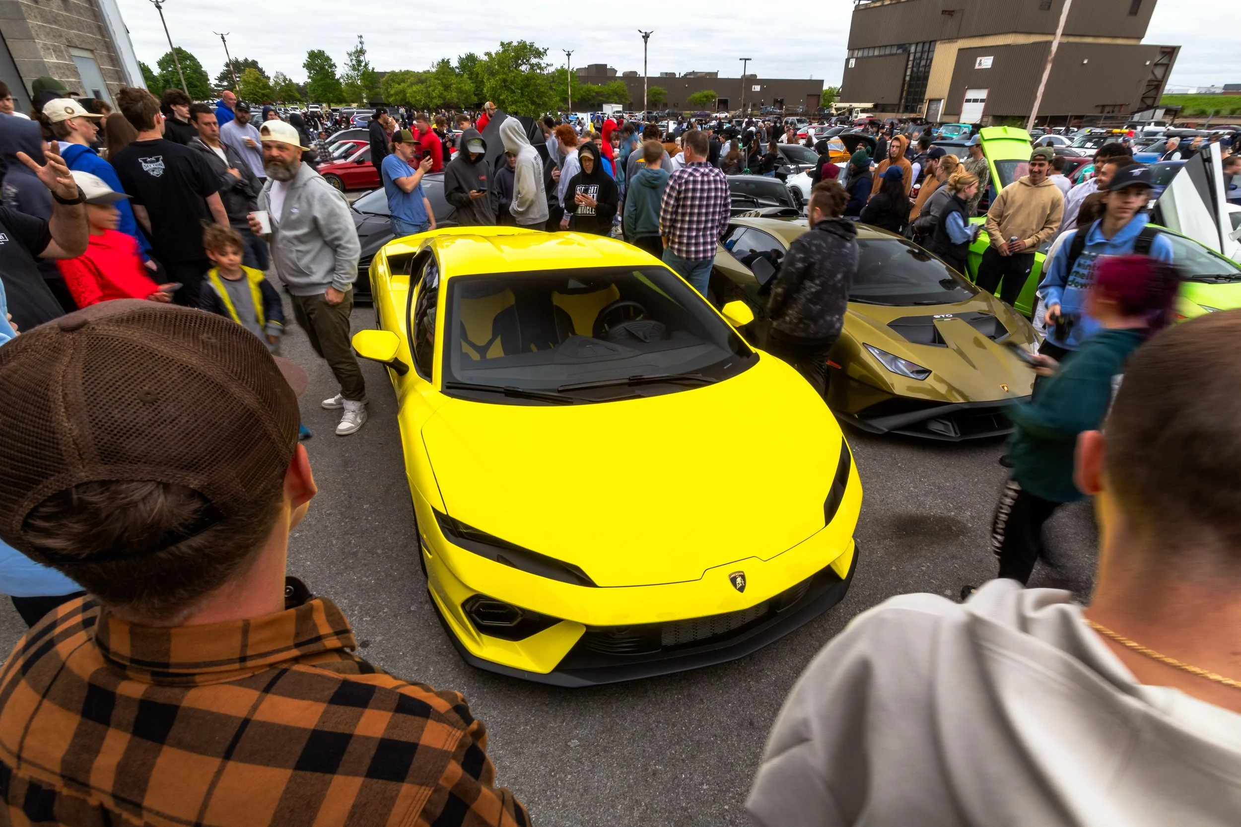 Still buzzing from Saturday @carsandcoffeeroc 🫢🐝🌼

#carsandcoffee #rochesterny #eatsleepracerepeat #smilesformiles