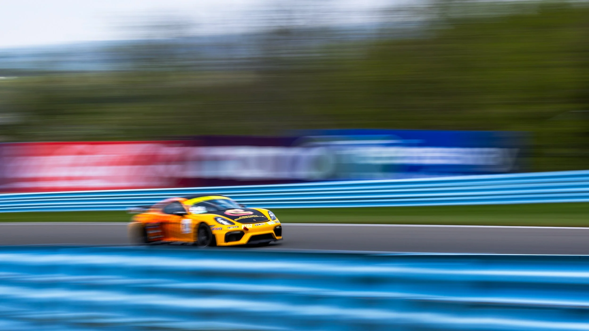 Taking the mundane out of Mondays, one corner at a time🏎️🏁🗓️

🌐For more info on track events, track rentals, and more, visit our website or give us a call!

@wgi1948 #motorsport #racing #trackday #watkinsglen #eatsleepracerepeat
