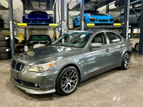 2005 BMW 530XI