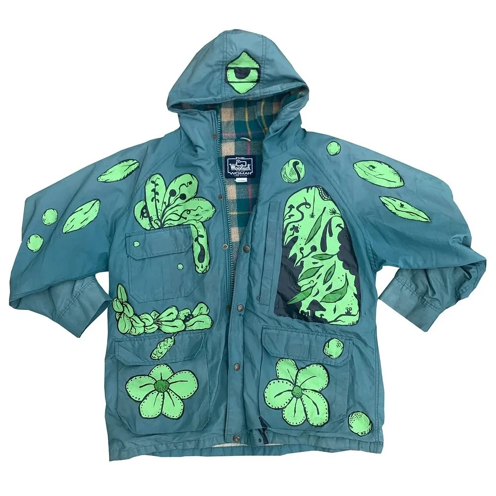 I collect vintage @woolrich field jackets from the 70s-80s and have been using turning some into one of one pieces. Check this one out plus the process video. (I have a few different ones for sale in various sizes if interested)
&bull;
&bull;
&bull;
