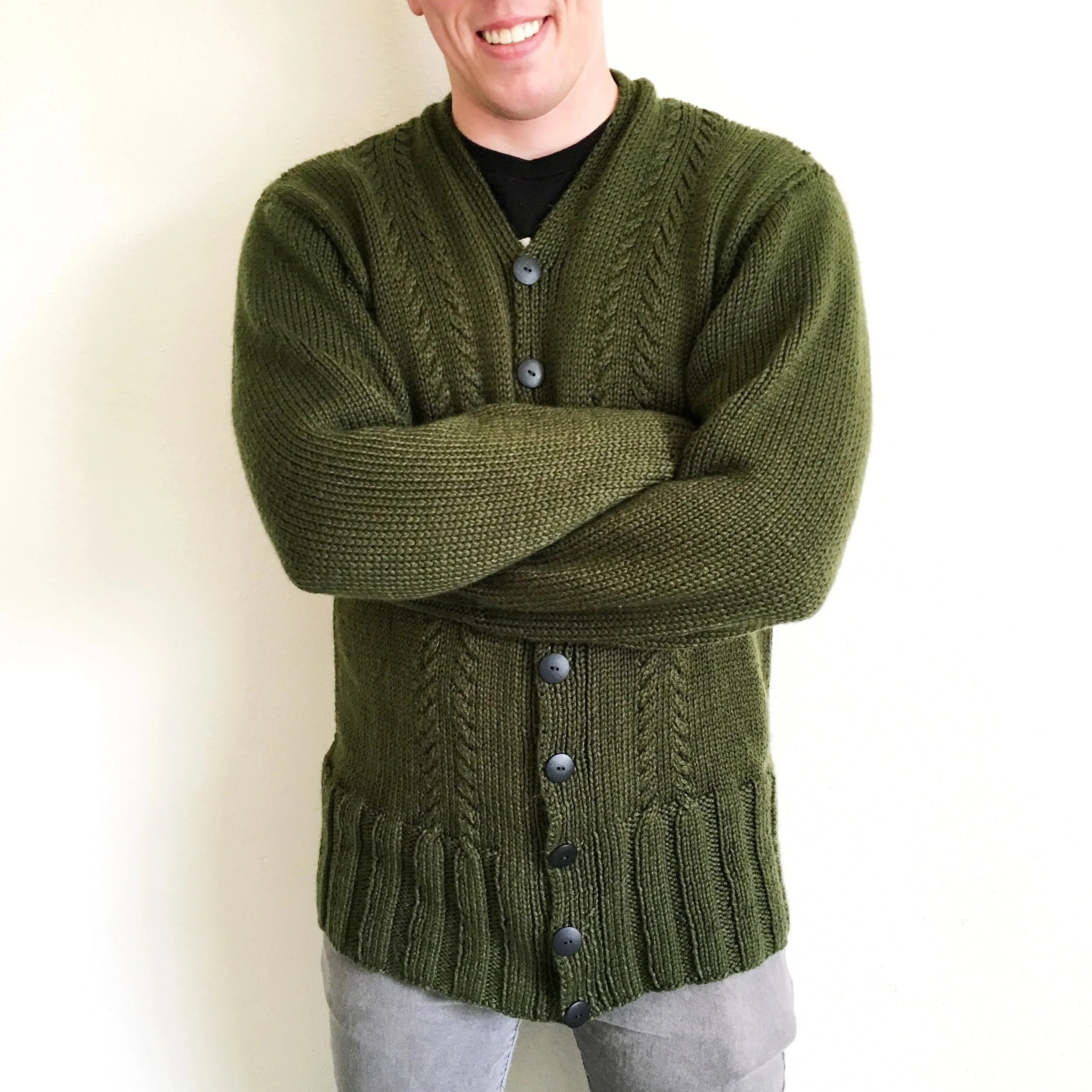 KNIT - Cabled Cardigan