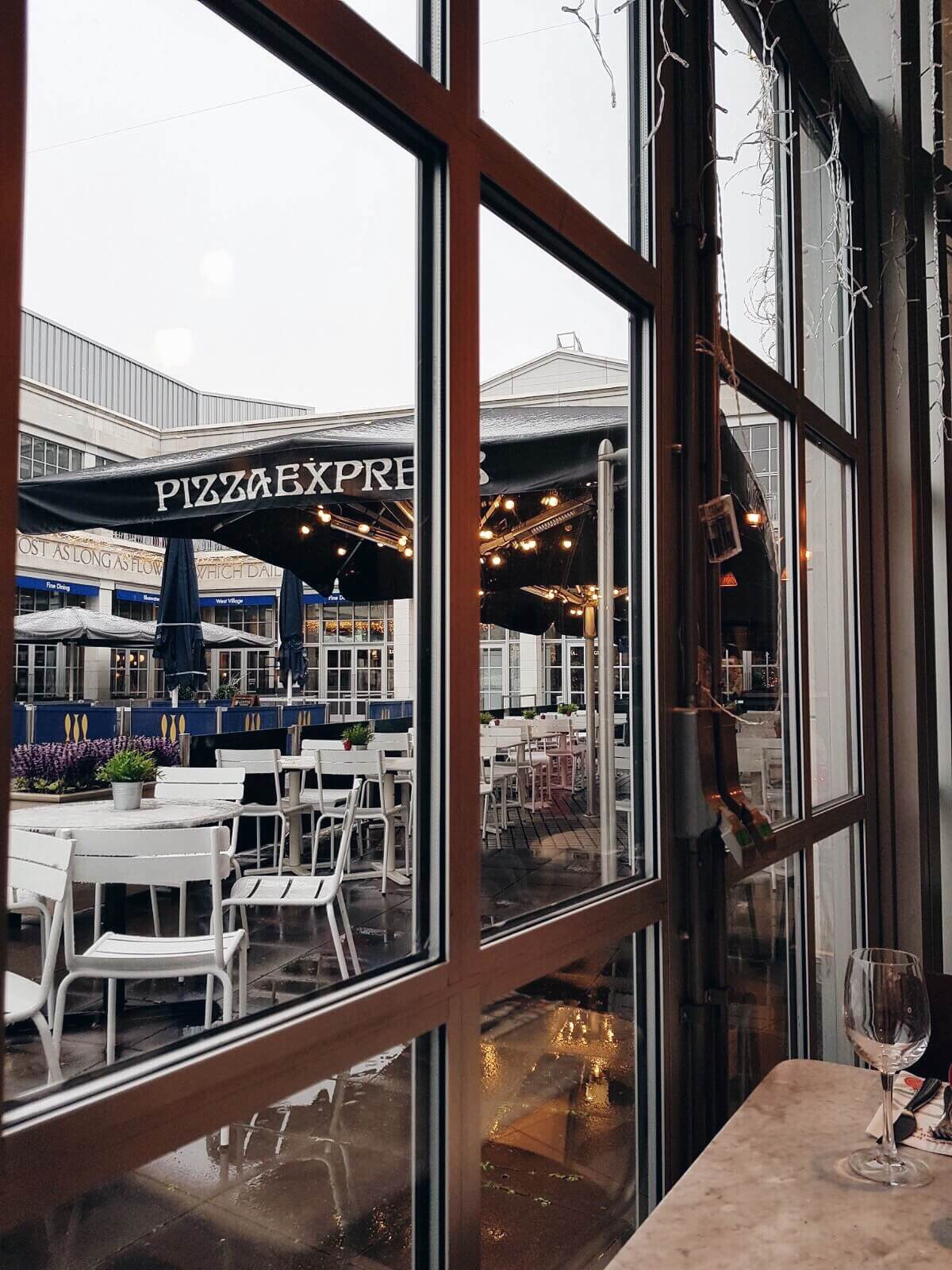 Weekend lunch at Pizza Express
