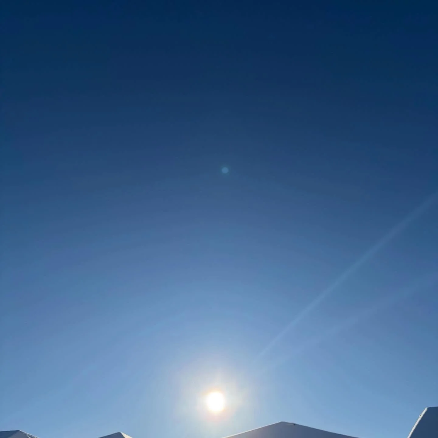 12-12 Friday Vibezzzz ☀️❄️✨