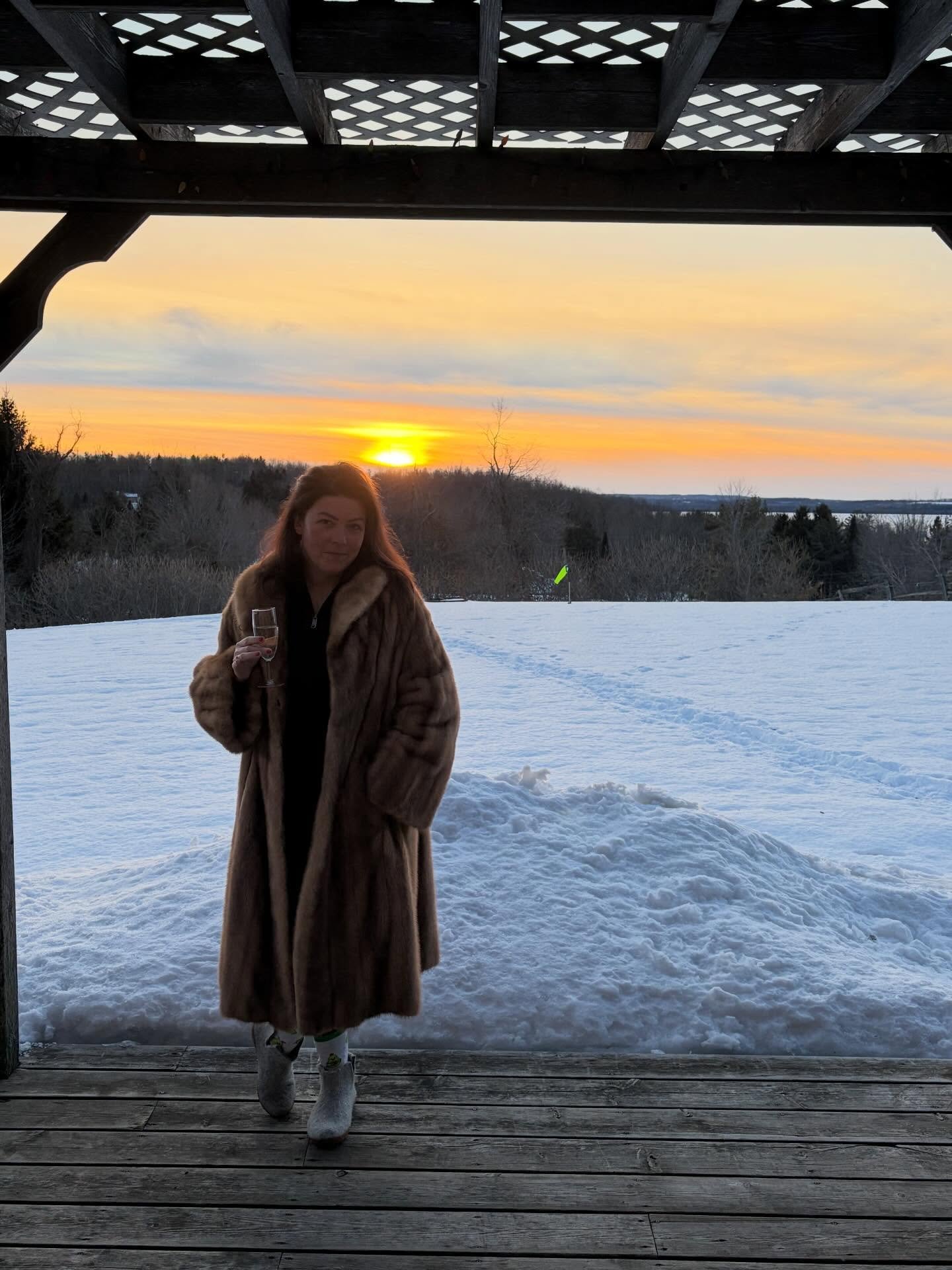 When my brother, my furs, and Prosecco get together on the deck with the sunset on Christmas 🤩❤️💚🎄❄️💫 love you so much @johnnyamac21