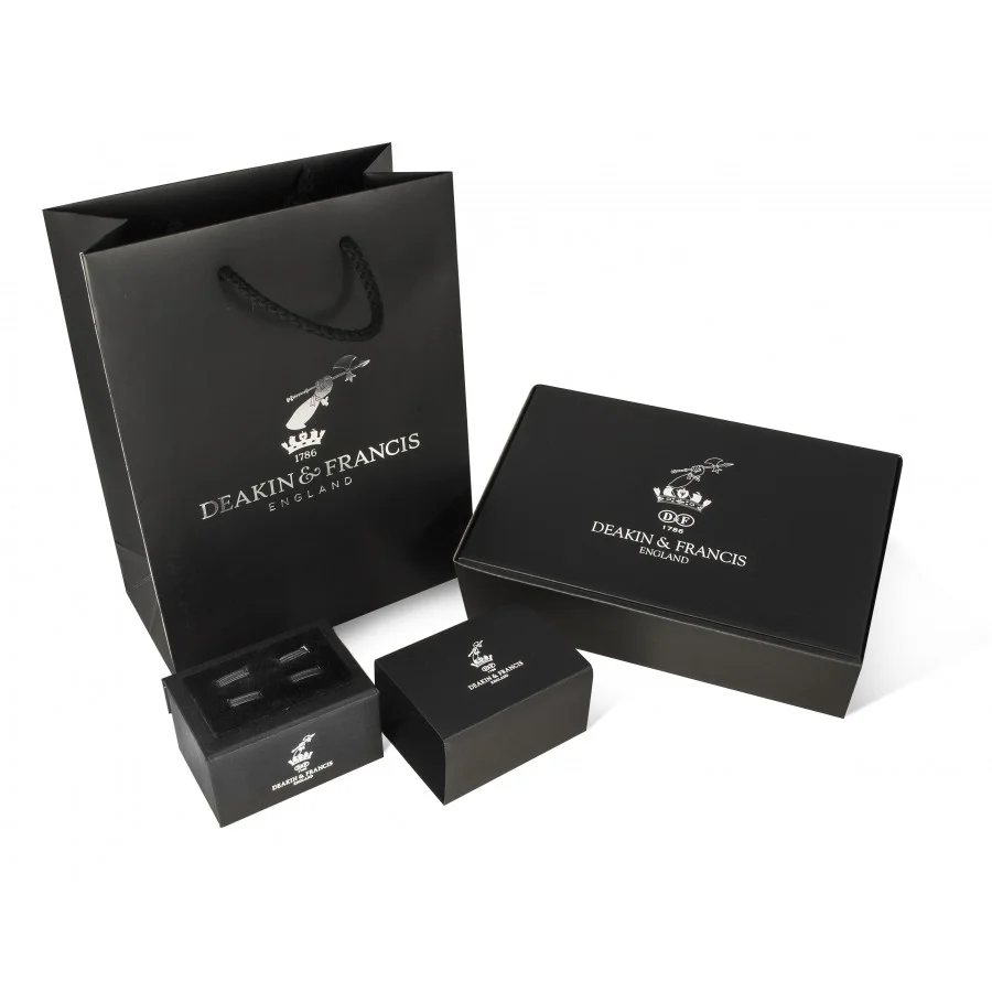 Packaging_Packaging_silvercufflinks_1543_1.jpg