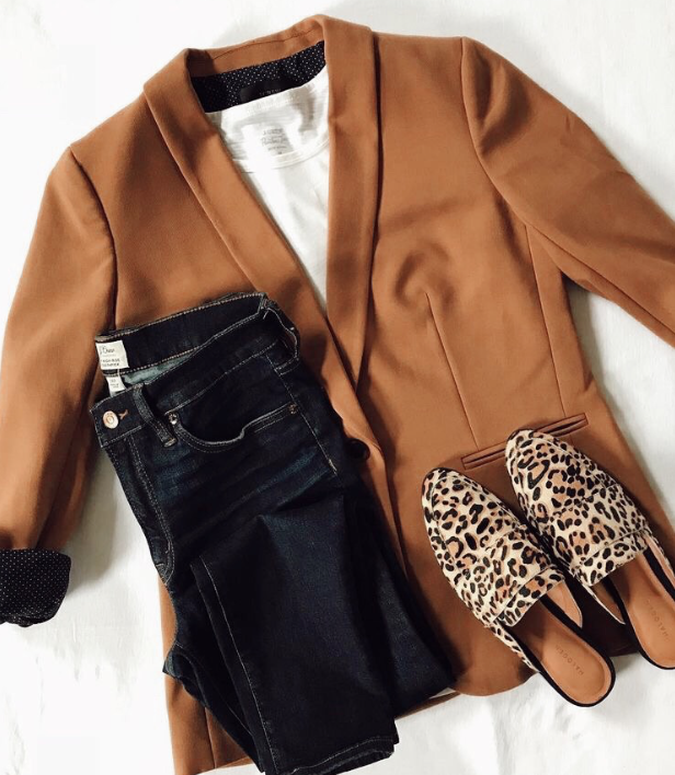 via Pinterest Blazer (similar): https://www2.hm.com/en_us/productpage.0578487012.html Jeans (similar): https://www2.hm.com/en_us/productpage.0554450025.html Loafers (similar): https://www.lulus.com/products/joelle-leopard-suede-loafer-slides/644247.html?VSSugg=True&rrec=true&rrec=true