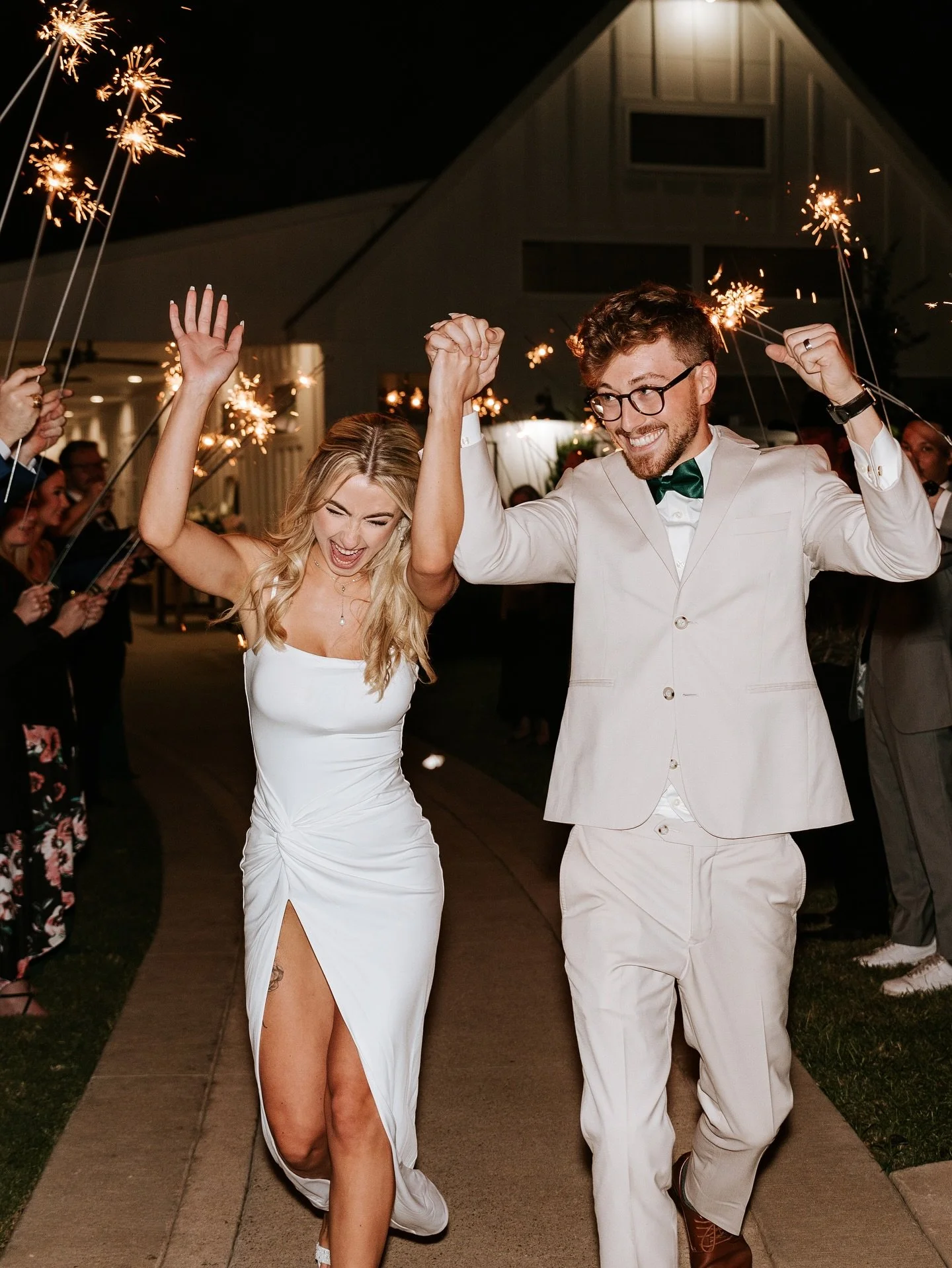 Walking into forever with your best friend 🤍

Photography @ivoryoaksphoto
Planner @emeraldandivyweddings
Florist @hautepoppiesfloral
HAMU @roseandsagehairandmakeup
Caterer @fivestareventservices
Bartender @servicegemevents
DJ @yourdigus

#modernwedd