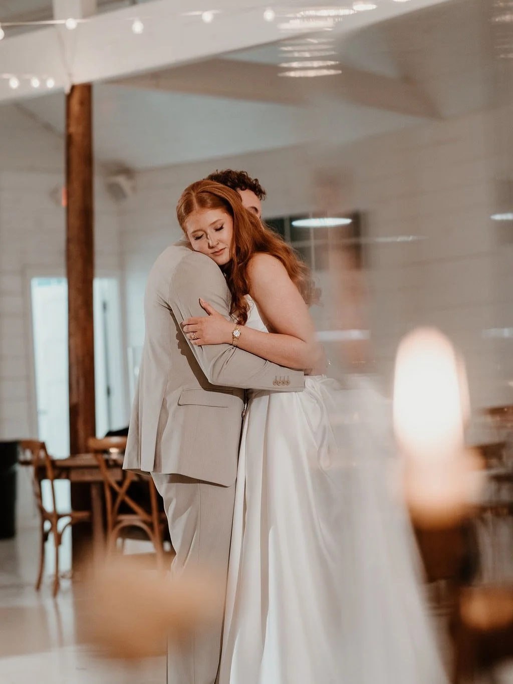Soaking in every last minute 🤍

Photo and video @austindanielfilms 
Planner @emeraldandivyweddings 
Florist @hautepoppiesfloral 
HAMU @roseandsagehairandmakeup 
Cake @butterflycakery 
Catering @fivestareventservices 
Staffing @servicegemevents 
DJ @