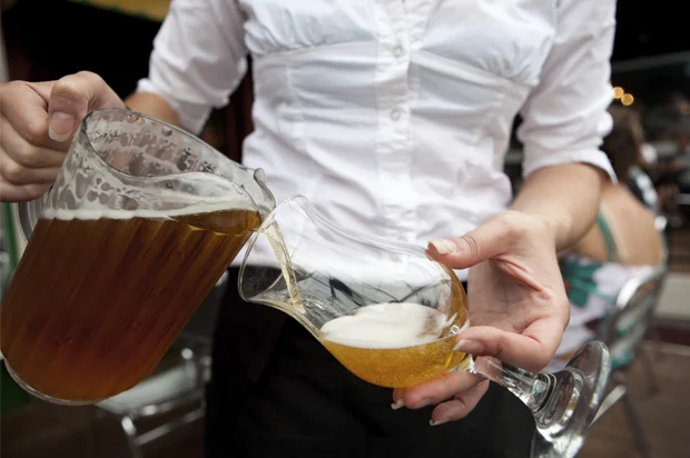server_beer.jpg