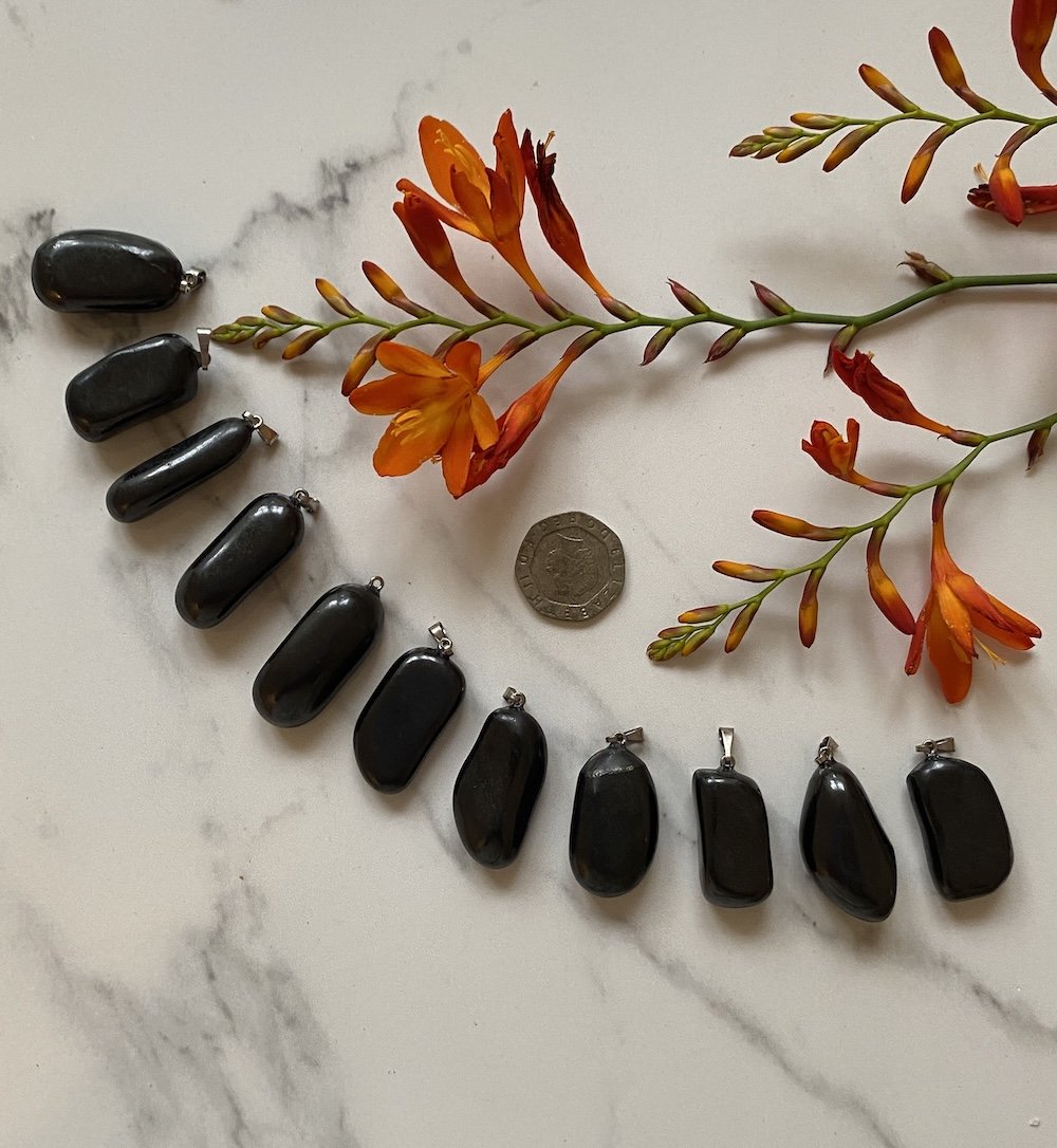 Shungite pendants8.JPG