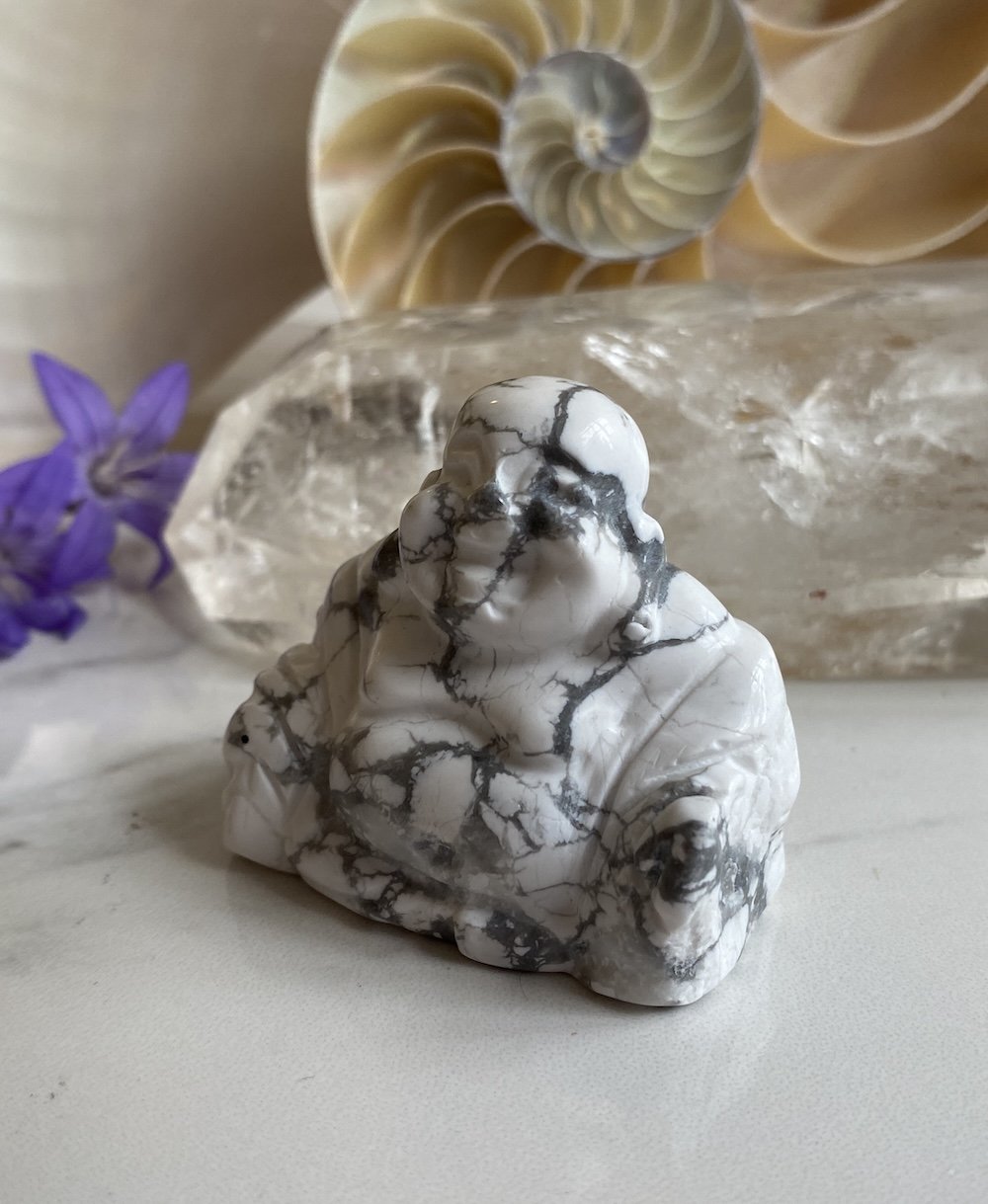 Buddhas Howlite3.JPG