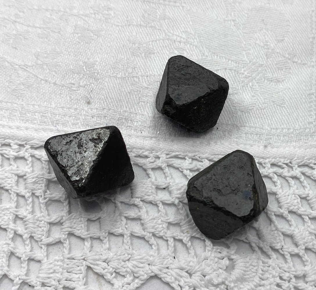 Magnetite crystals2.JPG