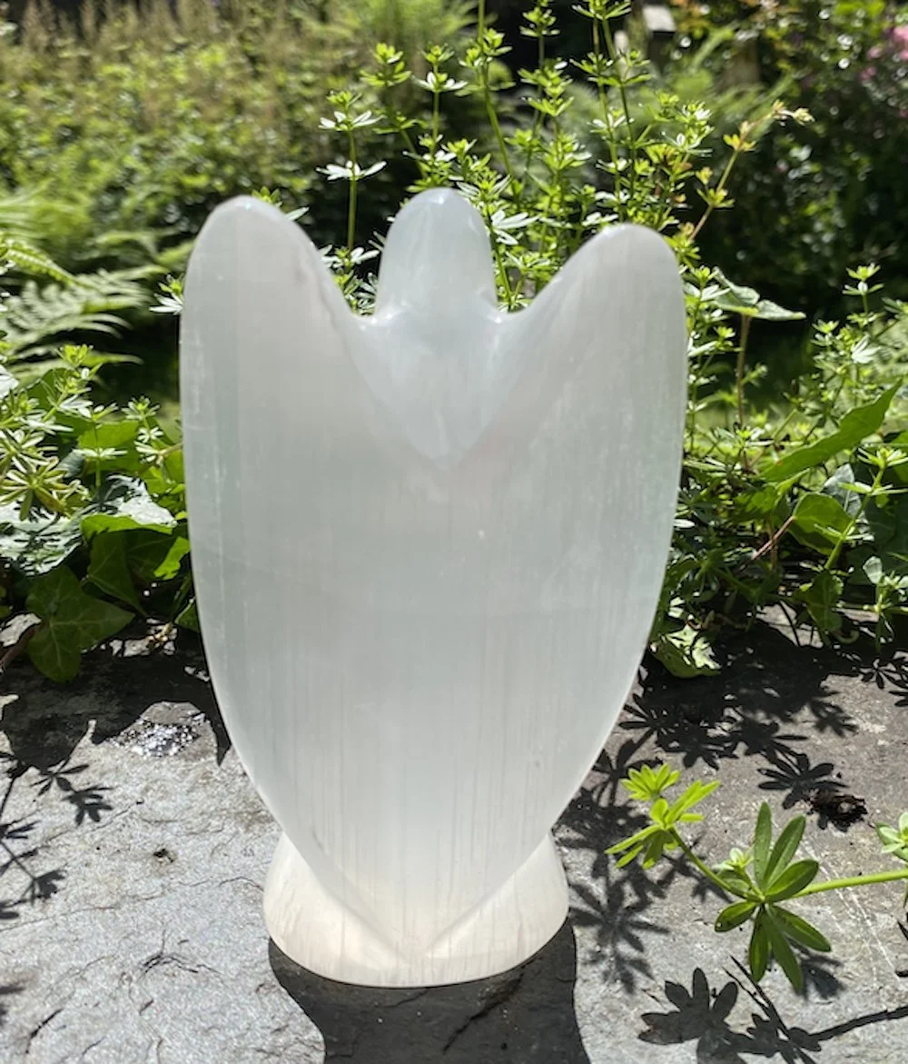 Selenite Angel 25.JPG