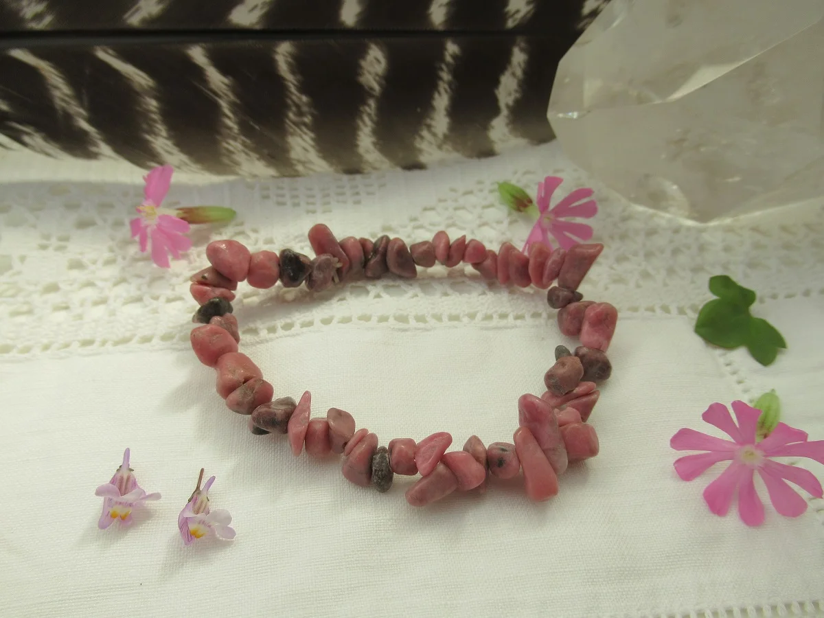 rhodonite-gemchip-bracelet (1).JPG