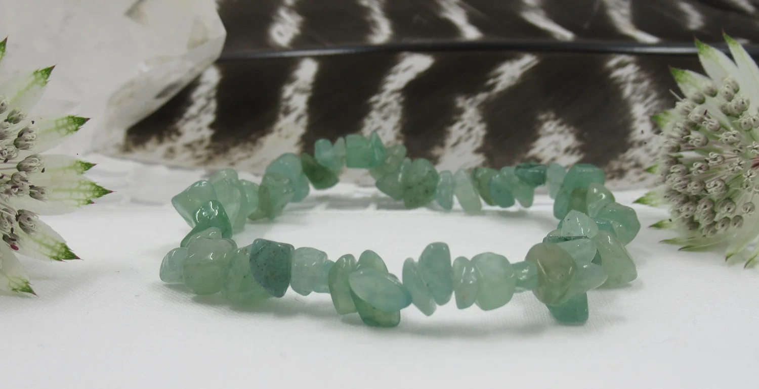 green-aventurine-gemchip-bracelet